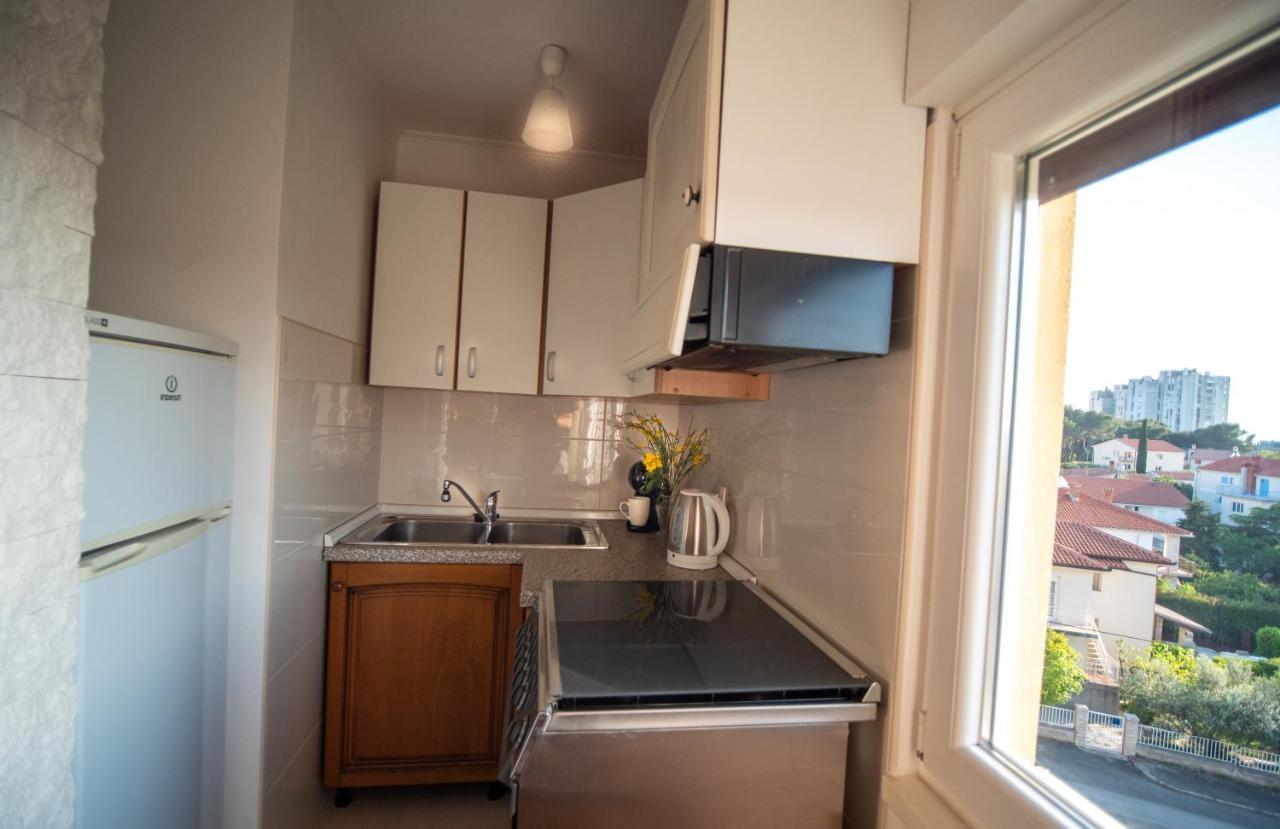 Art Apartment Sole พูลา ภายนอก รูปภาพ